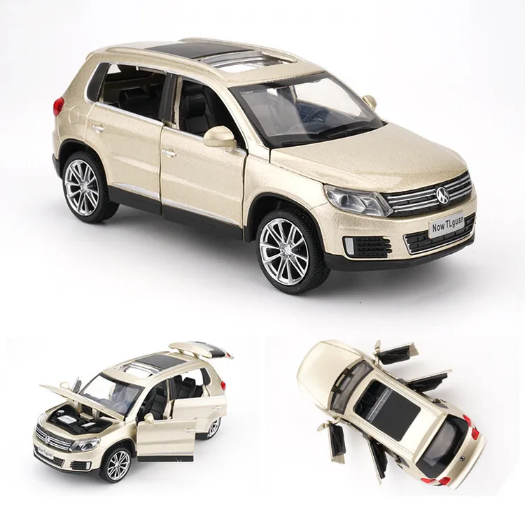 Best selling 1:32 Tiguan alloy model,simulation sound and light pull back off-road SUV Diecasts&Toy Vehicles model,free shipping