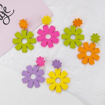 

AENSOA 2019 New Design Colorful Flowers Wooden Earrings Fashion Jewelry Summer Multicolor Drop Earrings For Women Party Jewelry