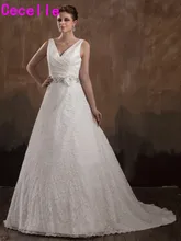 Real Designer A-line Vintage Lace Wedding Dresses With Straps Ivory Princess V Neck Bridal Gowns Custom Made Robe De Mariee
