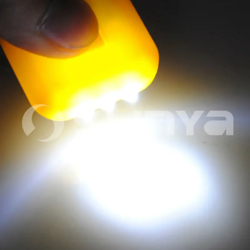 High-Quality-Mini-Portable-Solar-Power-Rechargeable-3-LED-Flashlight-Keychain-Light-Torch-Ring-Holder-Nine (5)