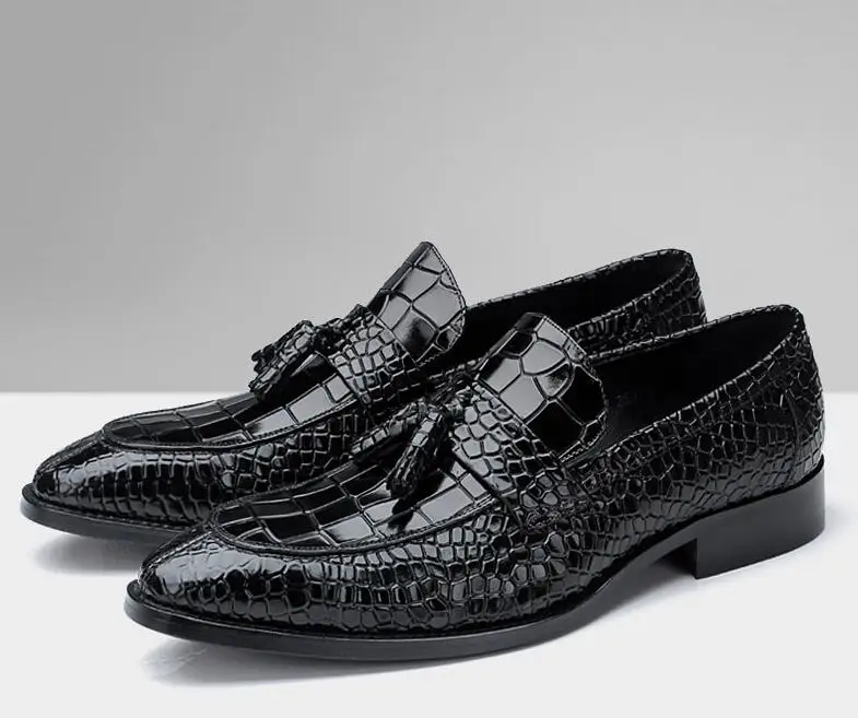 Casuais Escorregar Inteligentes Verão vermelho Borlas No Genuíno Preto Vestido Padrão Mic Festa Sapatos De Couro Mocassins Jacaré Homens Cor rtRR5xB