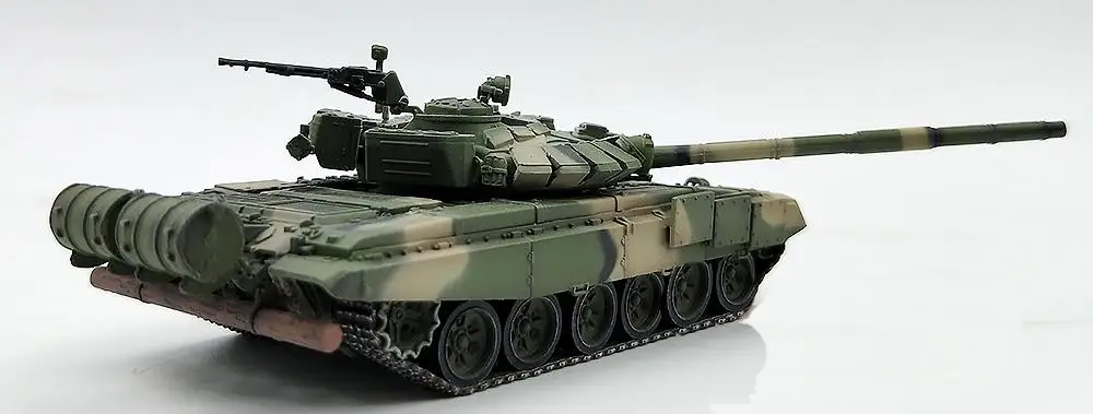 Русский T-72BM с 4 солдатами 1/72 без литья под давлением модель готового танка Модель сбора