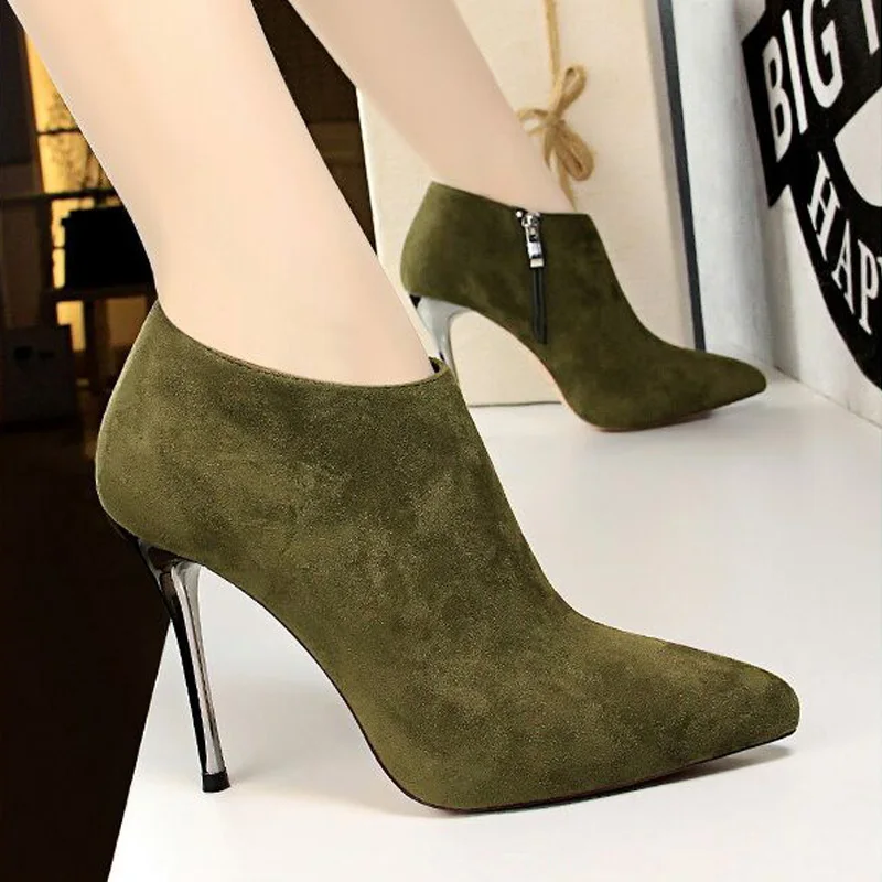

LAKESHI Winter Boots Women Shoes High Heel Shoes Ankle Boots Women Fashion Short Boots Pointed Toe Stiletto Sexy Wedding Shoes
