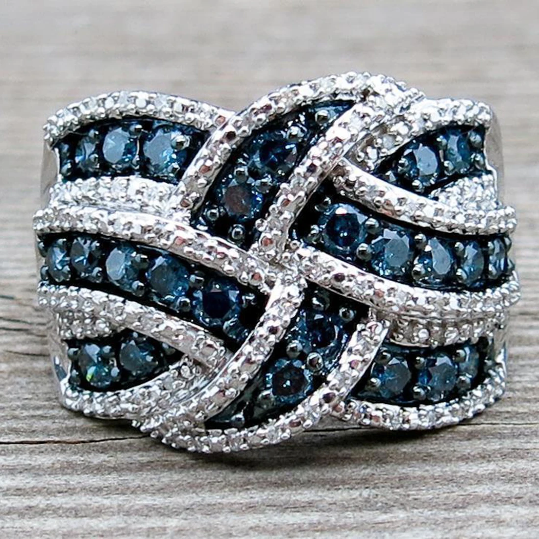 Hot Sale Blue Zircon Stone Band 925 Sterling Silver Big Rings for Women Wedding Engagement Fashion Jewelry