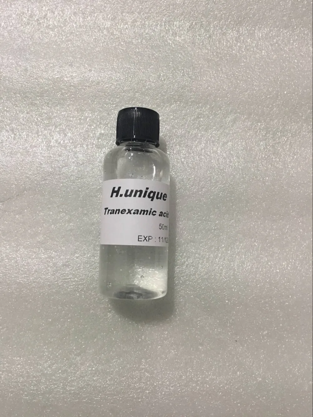 

50ml/100ml/200ml Tranexamic Acid moisturizing brightening whitening desalination spot