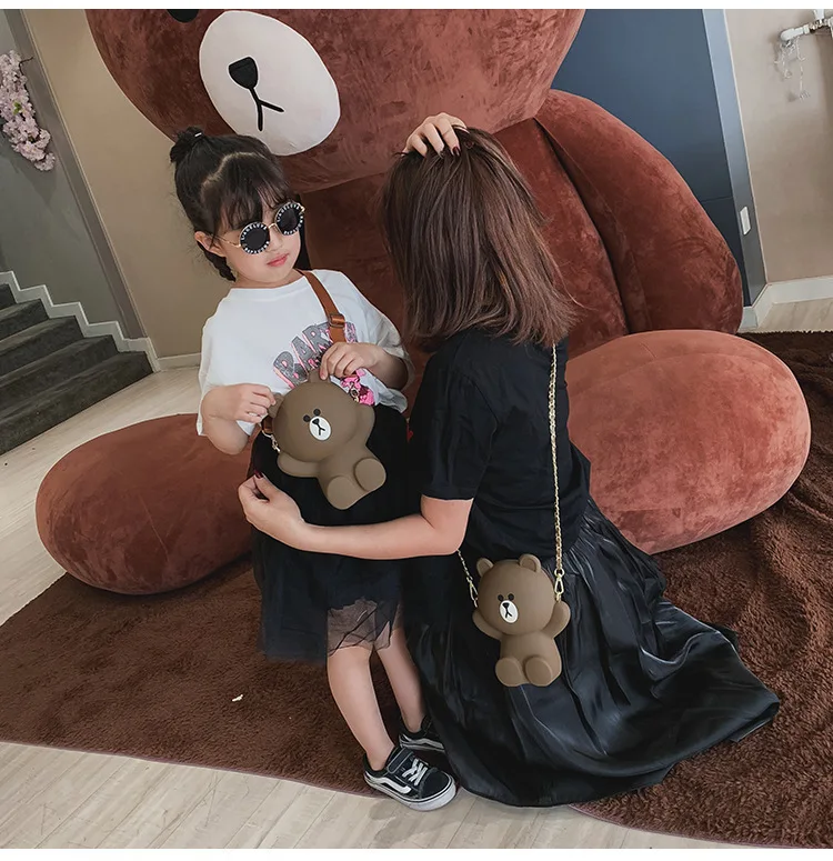 Silicone bag women new Korean leisure bear mobile phone cute women's shoulder Messenger bag