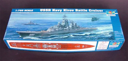 Трубач 1/700 русский ракетный крейсер Киров Сборная модель игрушки