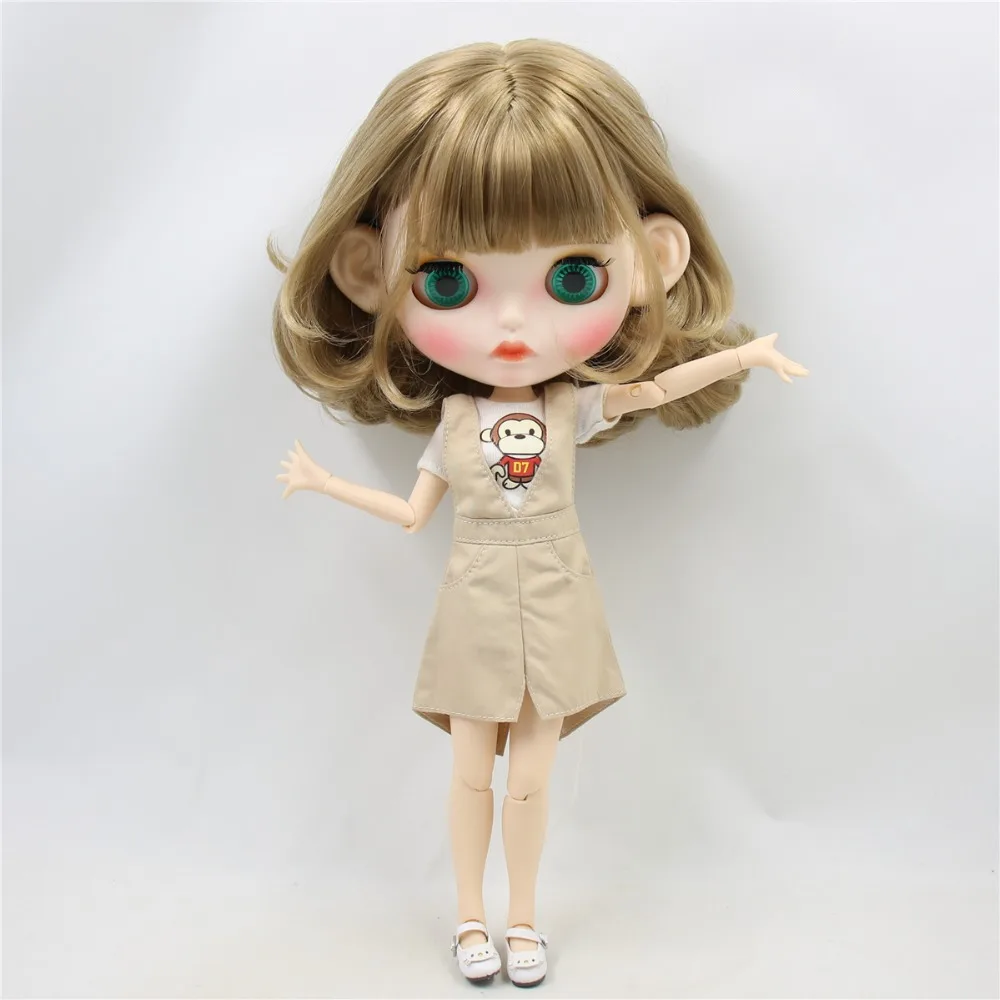 Luna – Premium Custom Neo Blythe Doll with Blonde Hair, White Skin & Matte Pouty Face 2