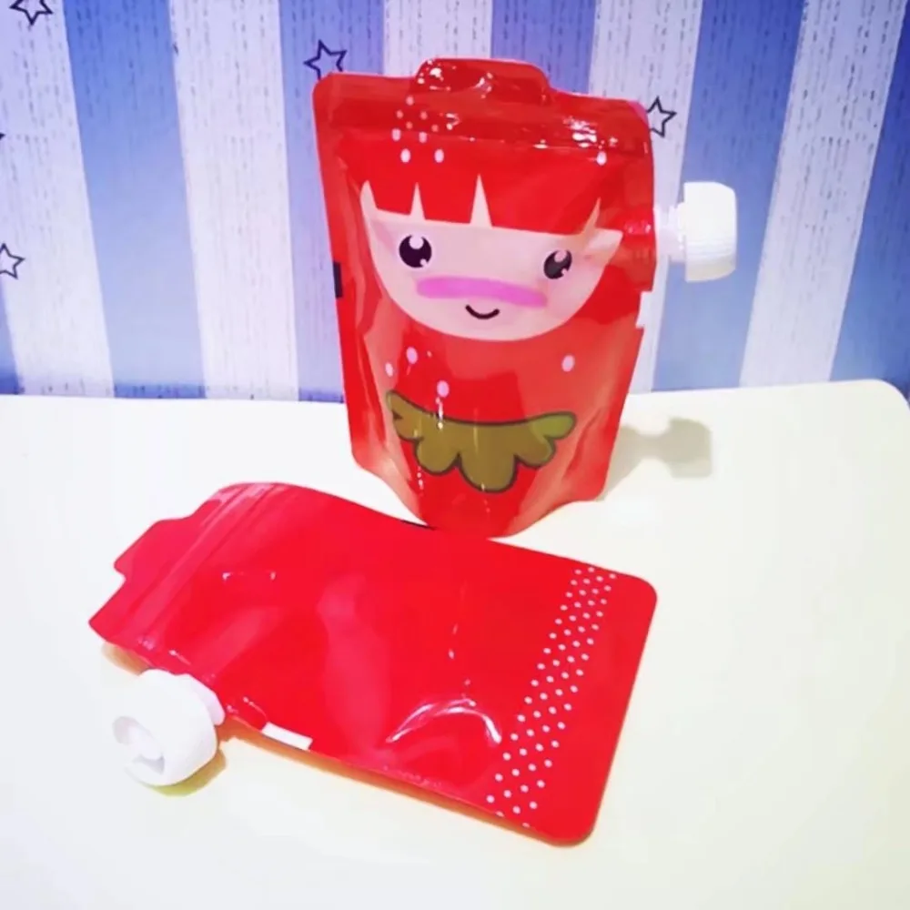 

2017 Free shipping 5pc/lot Baby Beverage Cartoon Lactation Feeding Bag Plastic Reusable Food Pouch Cute Squeeze Feeding Bag