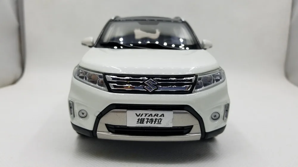 1:18 литая модель для Suzuki Vitara Белый внедорожник игрушечный автомобиль миниатюрная Коллекция подарков Gran