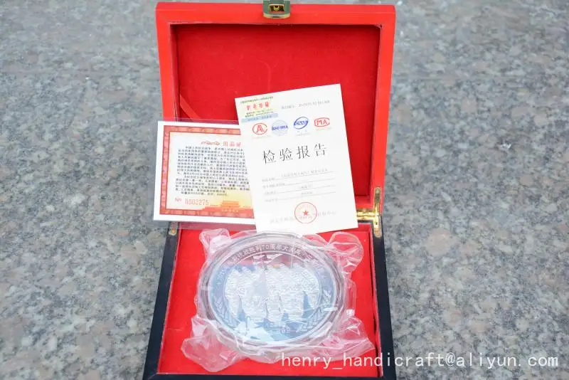 

Chinese government-issued 2022 World War II Victory 70 years, the military parade siver coin,weight 1000g