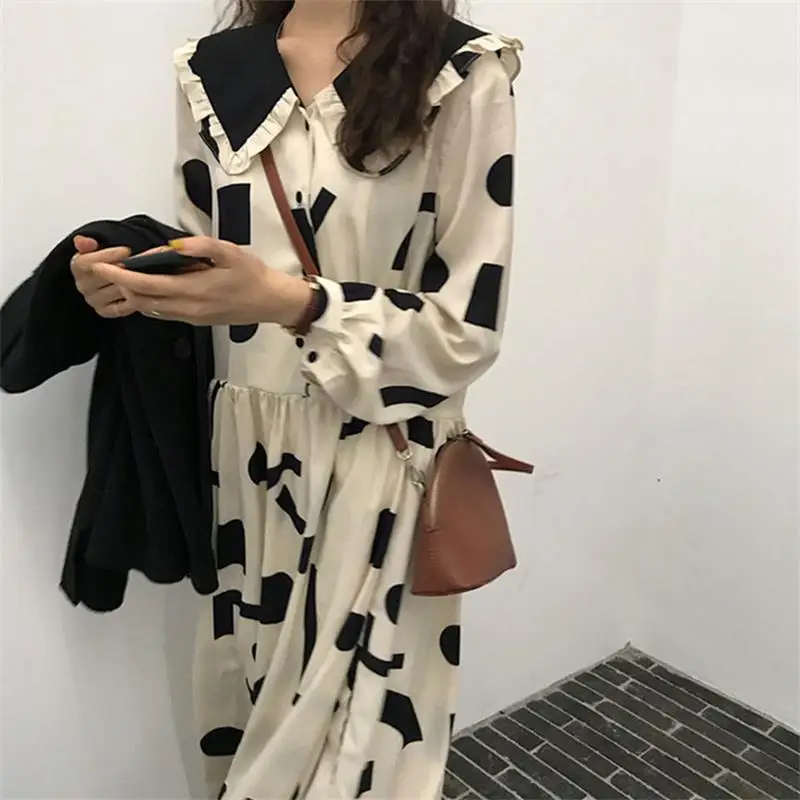 

2019 new hot sale women's spring summer print loose long sleeve one-piece dress ladies peter pan collar long style dresses