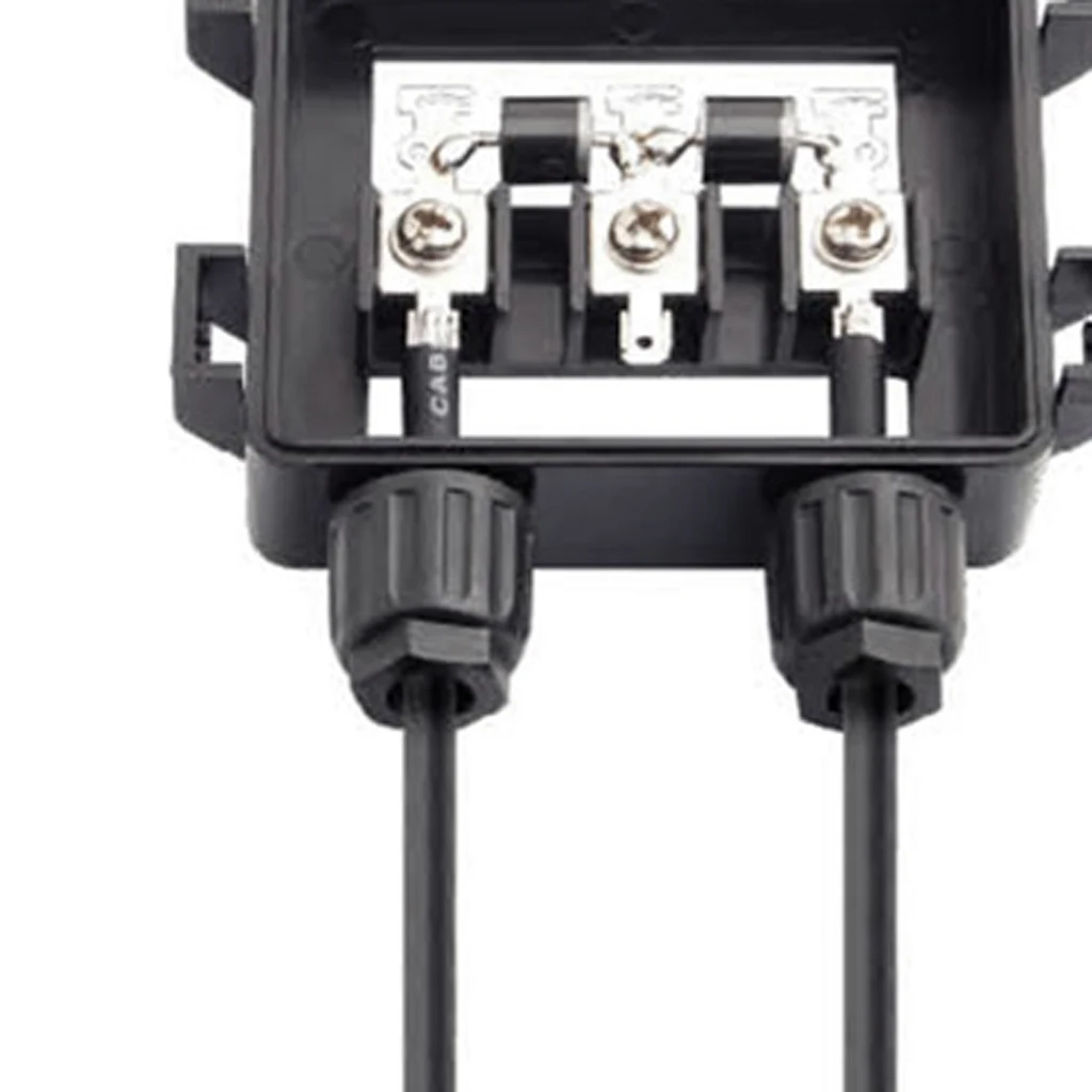 Solar Junction Box PV Connector with 2 Diodes for Solar Panel 50W-170W 6A