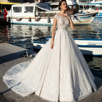 

Custom Made Full Lace Appliques Pleat Chapel Train Wedding Dress Luxury Cap Sleeve Robe De Mariée Bridal Ball Gown