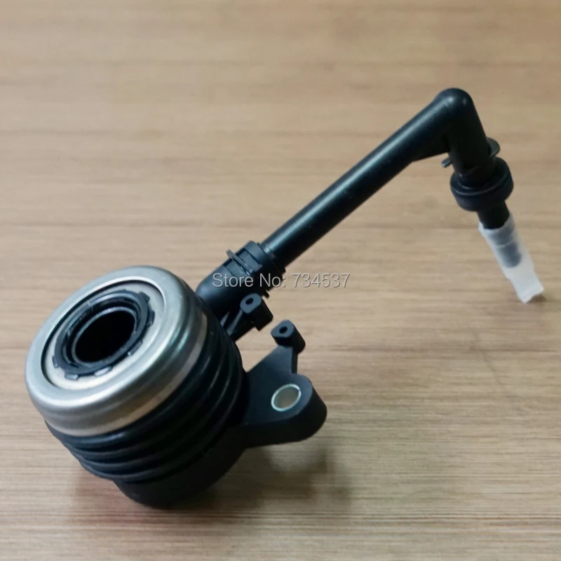 3215000QAA, 3182600138 hydraulic clutch slave cylinder with throw out