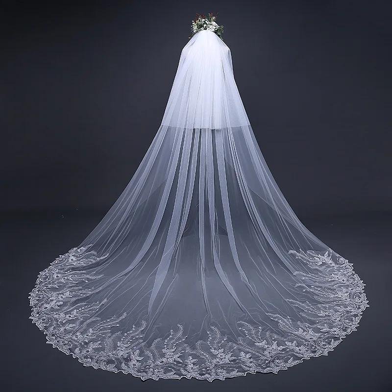 

Hot Sale 2019 Women Wedding Veil With Comb Long 3M Lace Edge Bridal Cathedral Bridal Veil 2 Layer Patry Accessories 2019
