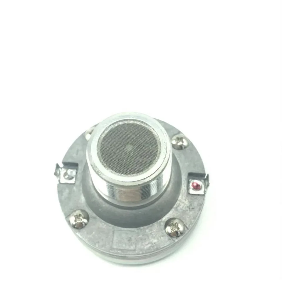 HTB1uXb8adjvK1RjSspiq6AEqXXar.