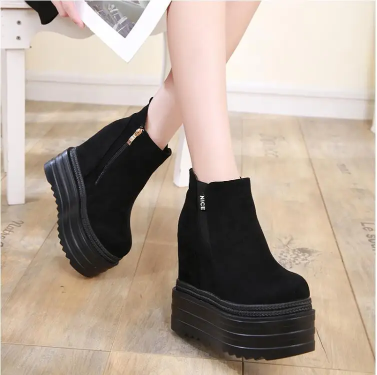 

2019 new versatile high heel side zipper inside thickening thick bottom cake bottom Martin boots