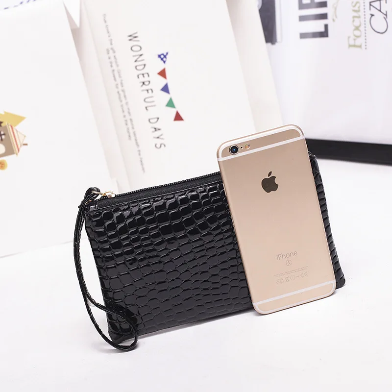 heymister New  women Cosmetic Bag  for 2019 Case Portable  PU leather Crocodile pattern Makeup Bag  Pouch Organizer Holder