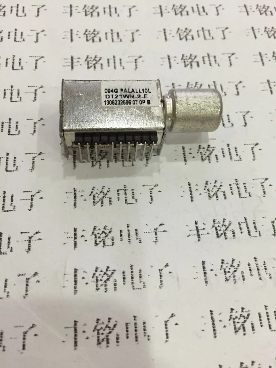 DT21WN-2-E 2PCS used | Электроника