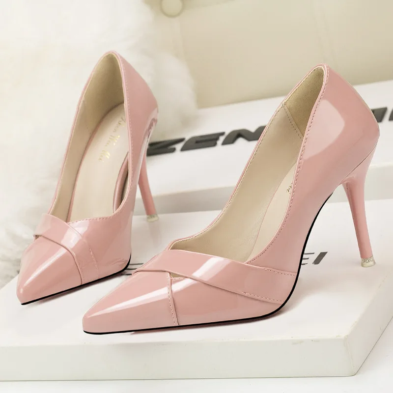 Ou Mo brand high quality High heels women?s  sandals Solid color sexy luxury women sandal super high 9cm Shallow mouth shoes Ou Mo brand high quality High heels women?s  sandals Solid color sexy luxury women sandal super high 9cm Shallow mouth shoes