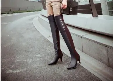 Женские осенне-зимние сапоги выше колена на высоком тонком каблуке с боковой молнией и заклепками, с острым носком, большие размеры 32-45 SXQ0813