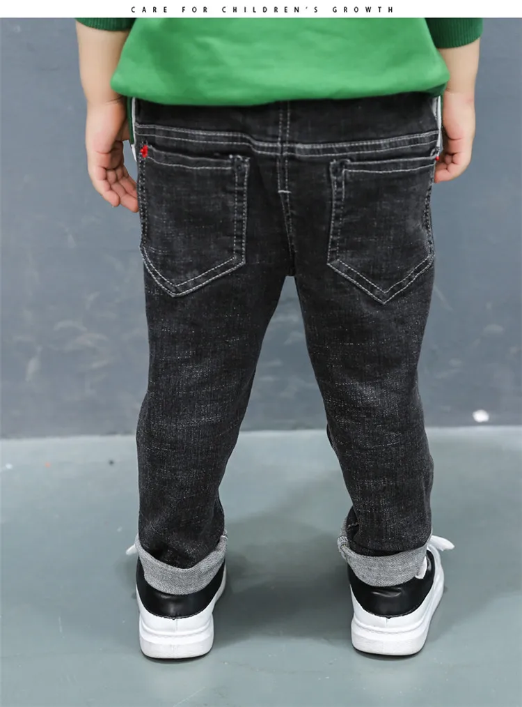 Boys pants new baby jeans spring and autumn children's Korean version of the tide children's slim trousers