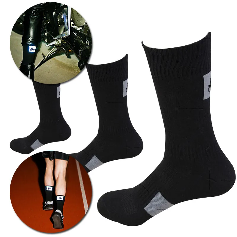 

1 pair Luminous sports socks Men Knee-High Socks Cycling Running Sock Night Glowing Sock For Men Sports accessories