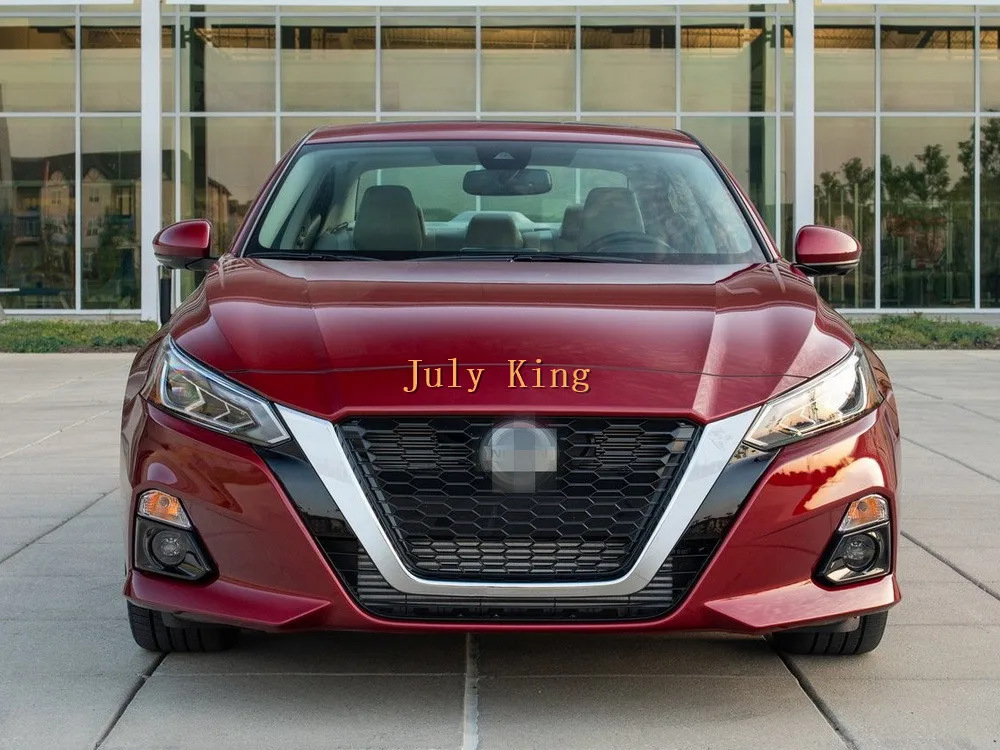 Nissan-Altima-2019