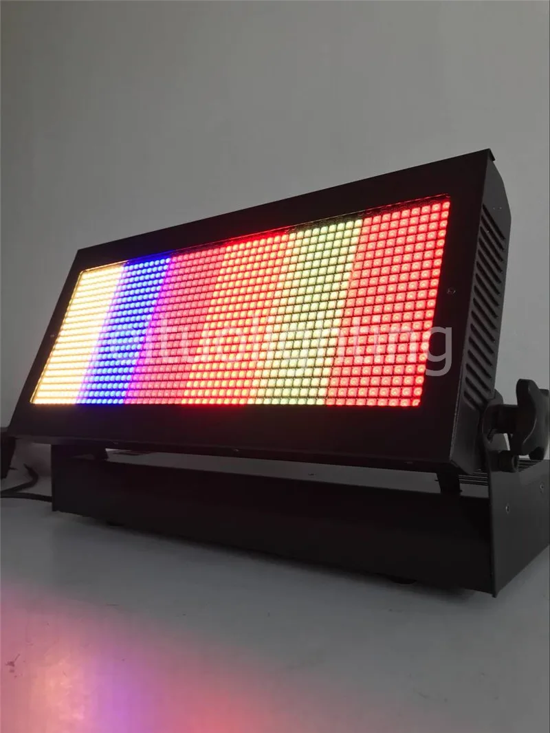 A 1080x0.2w rgb 3 in 1 led effect strobe party light or Led wash strobe