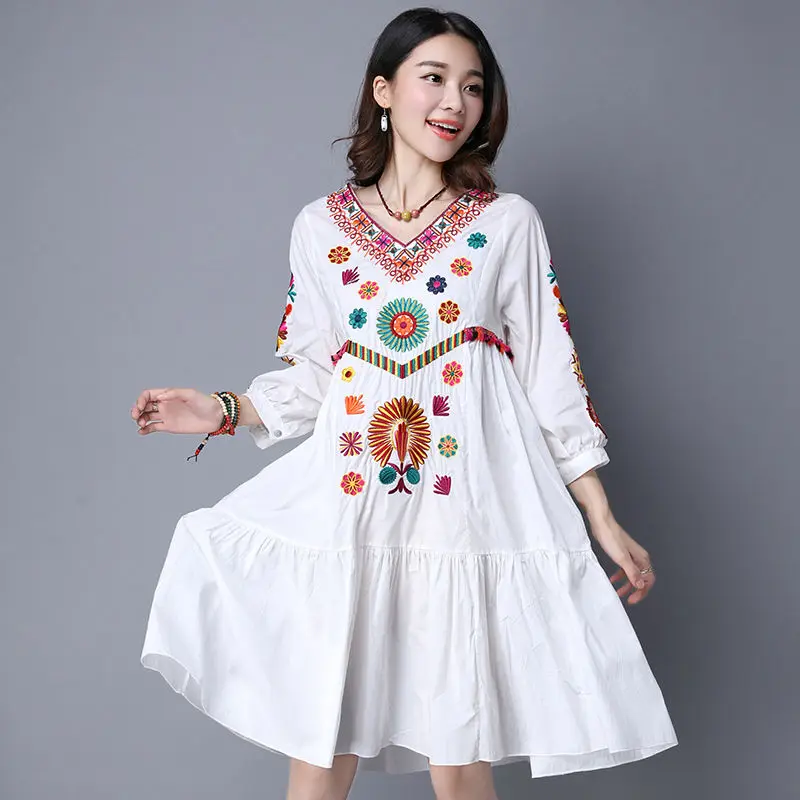 Hot Sale Vintage 70s Mexican Boho Hippie Floral Embroidered Ethnic Loose White Long Chic Women Dress Free Shipping