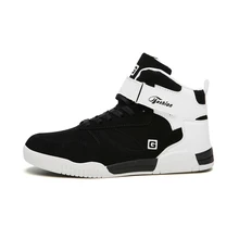 Outdoor Flat Casual Shoes Men High-top Skateboarding Shoes Sneakers 39-46 Large Size LightWeight Flat Black and White Shoes цена Outdoor Flat Casual Shoes Men High-top Skateboarding Shoes Sneakers 39-46 Large Size LightWeight Flat Black and White Shoes цены онлайн