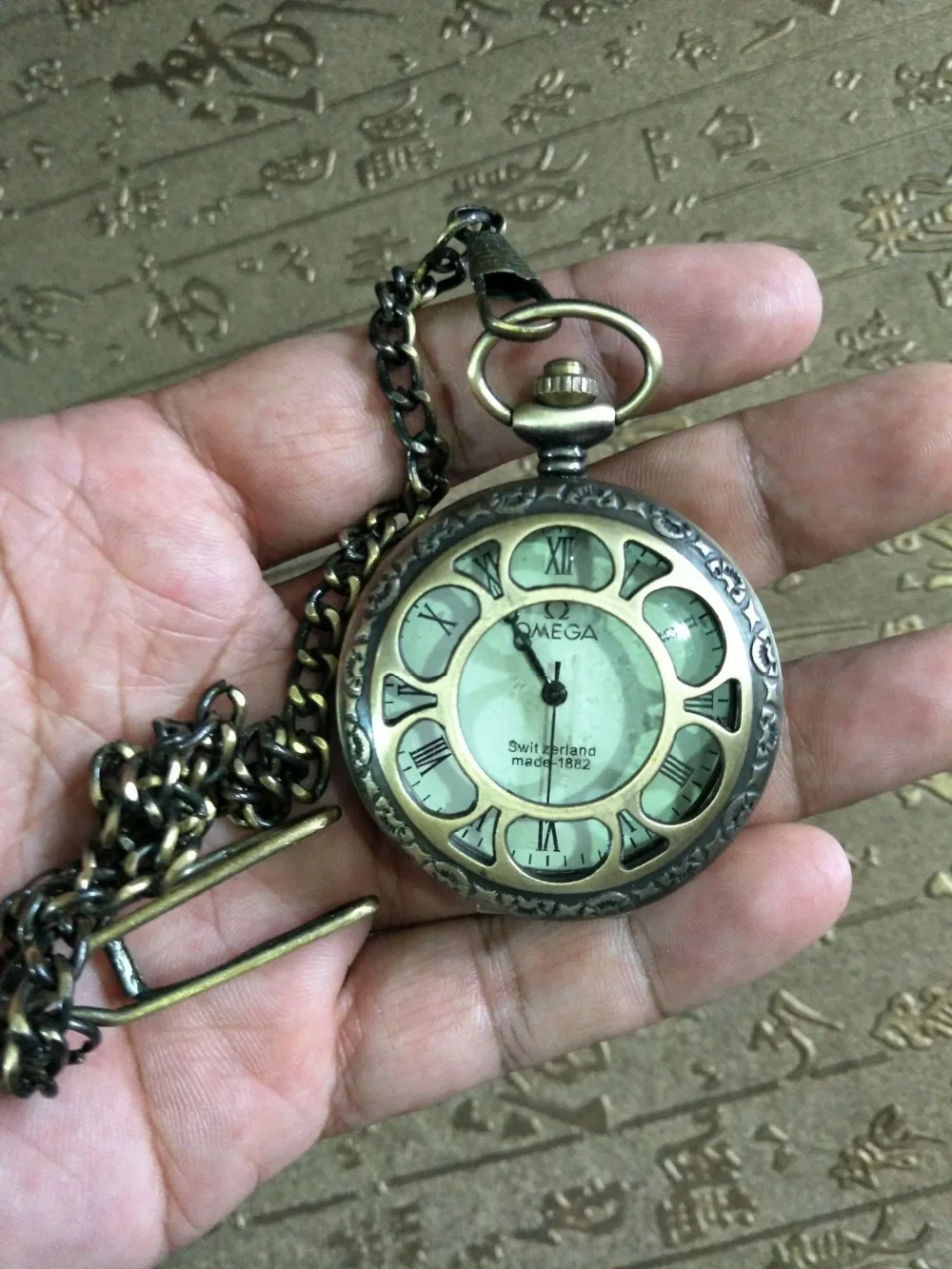 

collection old Mechanical Pocket watch /clock,can work, wonderful carving,18 century ,#80,free shipping