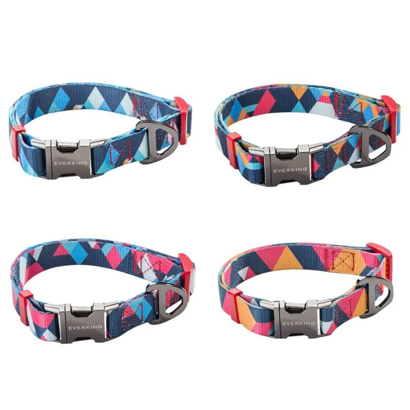 

Adjustbale Pet Nylon Colorblock Rhombus Collar Necklace for Puppy Dog Outdoor Wearing Decoration Cute Fashionable Unique