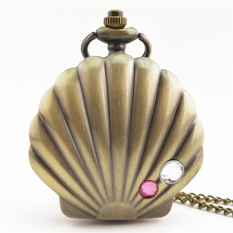 

Creative Personality Mermaid Shell Pocket Watch Unique Shiny Metal Scallop Pendant Necklace Exquisite Clock Women's Quartz Watch