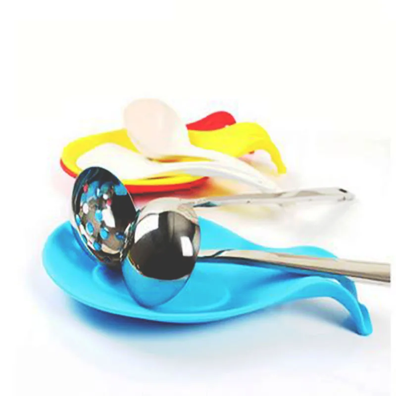 

Silicone Spoon Insulation Mat Heat Resistant Placemat Drink Glass Coaster Tray Table Mat Pad Kitchen Accessories Tool