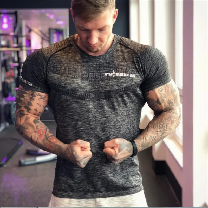 

2019 new Men T Shirt Gyms Bodybuilding Breathable Fit Shirts Mens Short Sleeve Workout Male Casual Tees Tops camiseta masculina