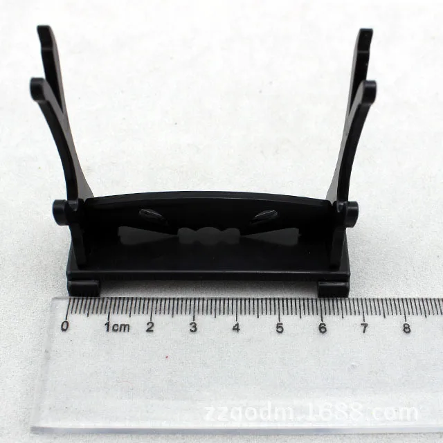 1043367022_906199488