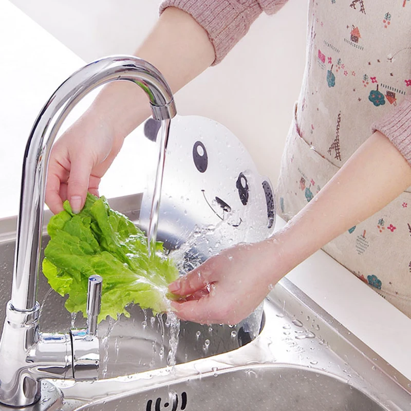 Cartoon Shape Water Splash Guard Baffle Board Sucker Wash Basin Sink Board Kitchen Gadgets Impermeable Water Baffle Plate