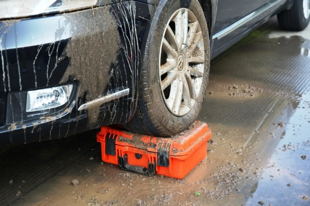 tool bag with wheels shockproof watertight plastic transport case for tools without uncut foam tool pouch belt