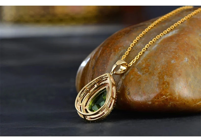 CaiMao 18KT/750 Yellow Gold 4.58 ct Natural IF peridot & 0.32 ct Full Cut Diamond Engagement Gemstone Pendant Jewelry