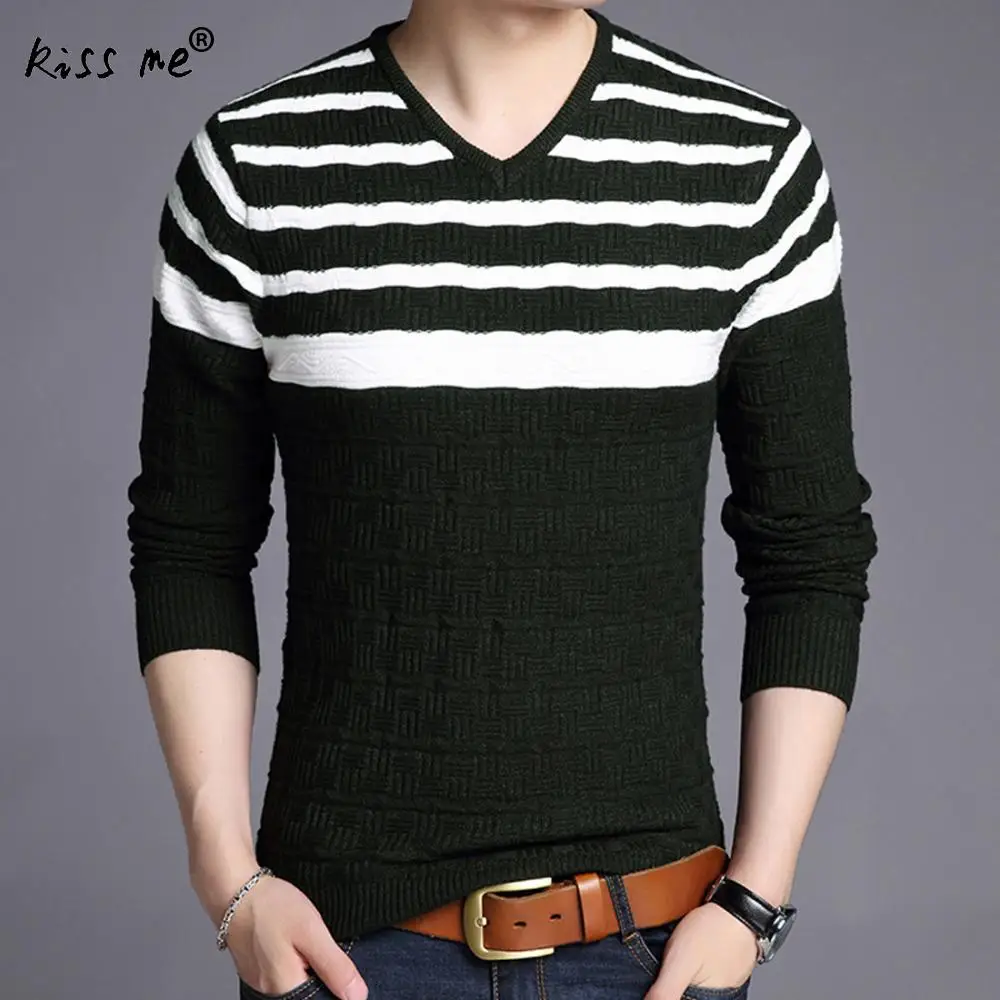 Free ship 2018 winter new casual male striped pattern knitted sweater