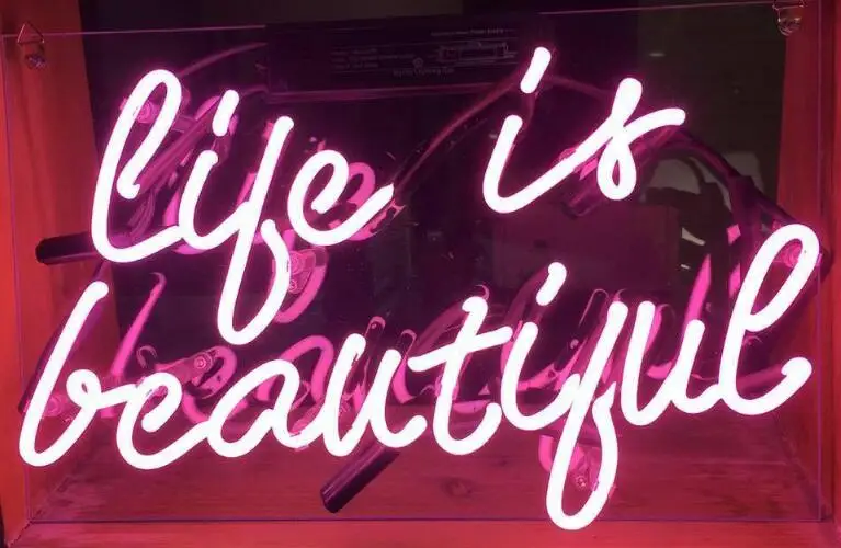 

Custom LIFE IS BEAUTIFUL Glass Neon Light Sign Beer Bar