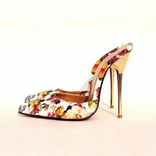 Plus größe 40-49 Hohe Qualität Sexy Spitz Schuhe Frauen High Heels Geschlossene Zehe Hausschuhe Print Floral Sandalen Sommer damen pumpe