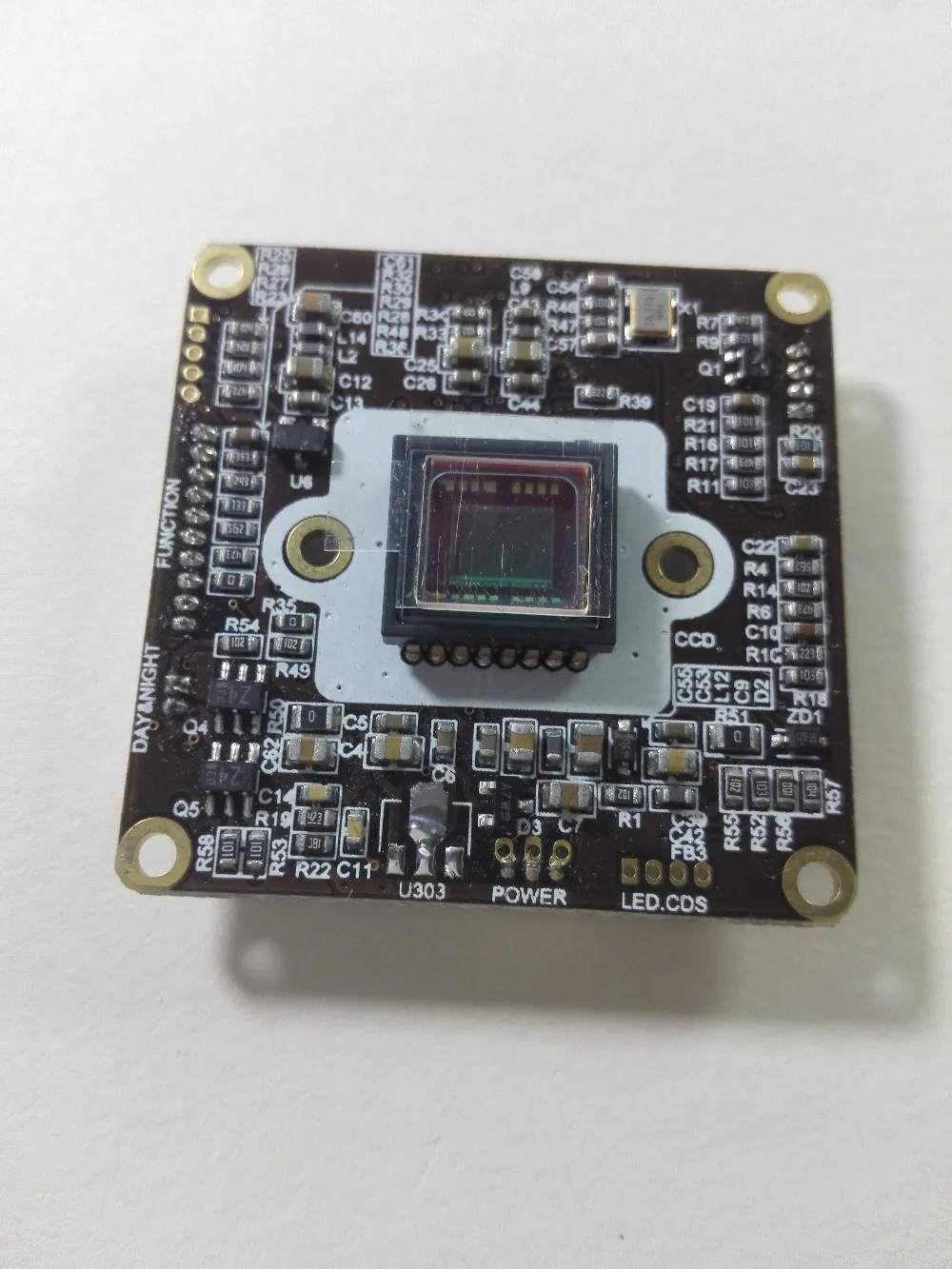 

0.001 Lux Starlight 650TVL 3D-DNR D-WDR Board Camera OSD Menu Cable