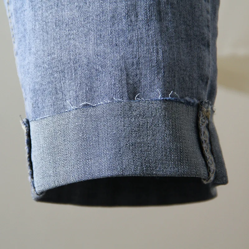 Plus Size Breeches Denim for Women Summer Knee Length boyfriend Jeans Capris Elastic High Waist mom jeans Beading Embroidery