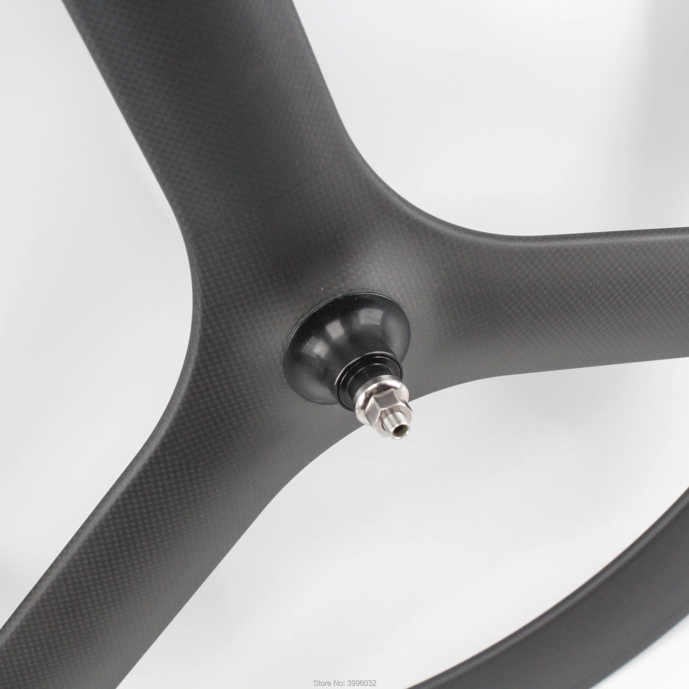 Perfect Newest 700C tubular rim Fixed Gear Track Road bike matt 3K UD 12K full carbon fibre 3 spoke bicycle wheelset Tri-spoke Free ship 3 Perfect Newest 700C tubular rim Fixed Gear Track Road bike matt 3K UD 12K full carbon fibre 3 spoke bicycle wheelset Tri-spoke Free ship 3