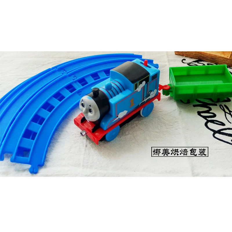 tomas cake decoration 1-4