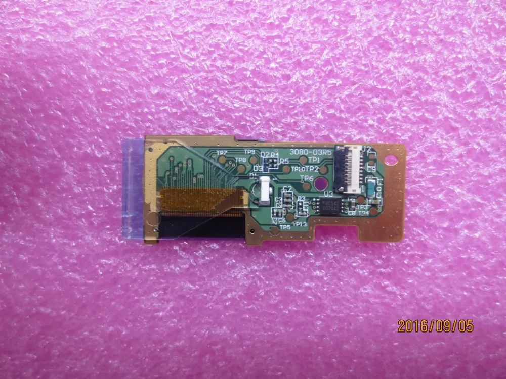 XI YOGA  1   01AW969  2