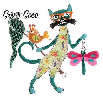 

Cring Coco Kids Brooch Woman Jewelry Anime Icons Cute Holiday Cat Butterfly Bird Metal Brooches Mujer Animal Pins for Clothes